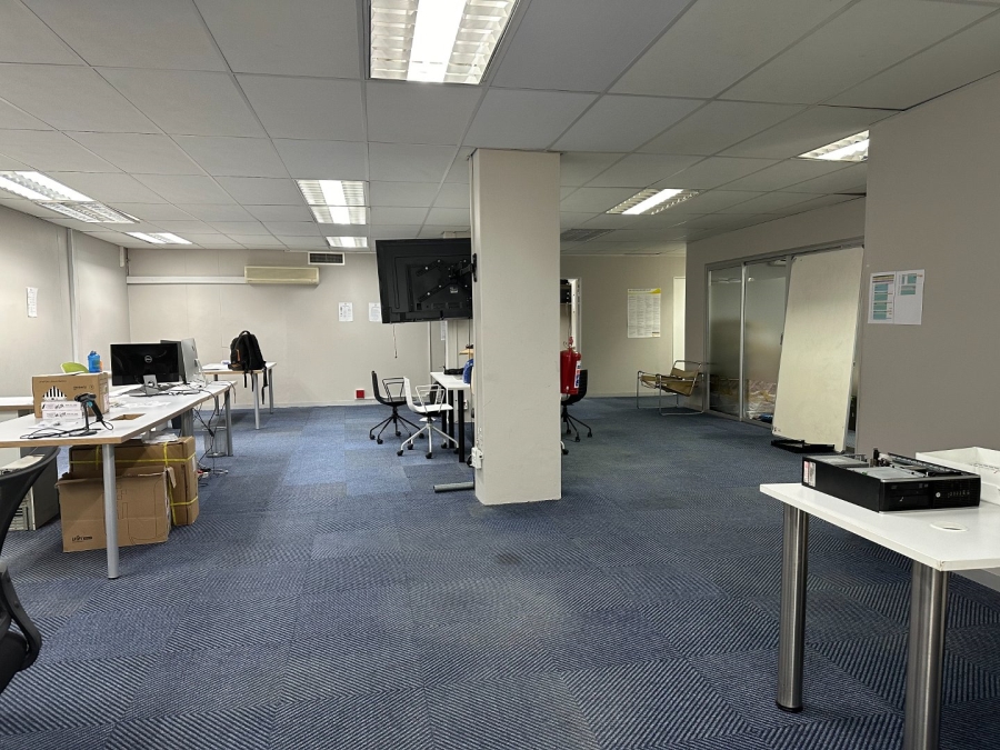 To Let commercial Property for Rent in Sea Point Western Cape